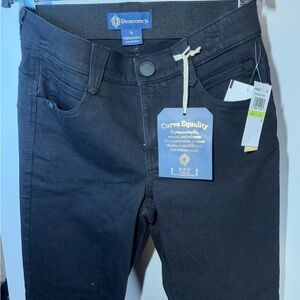 Democracy Women's Dark Black Skinny Jeans